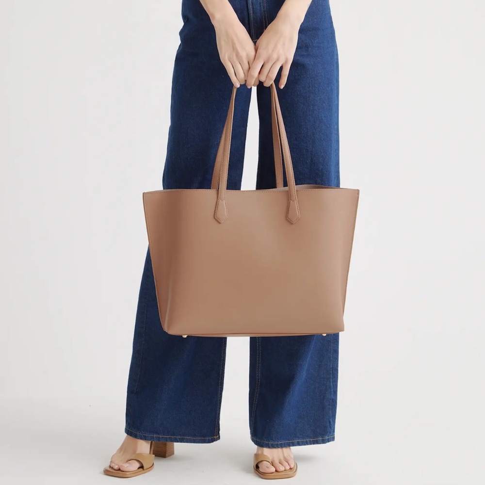 QUINCE Triple Compartment Shopper Tote Leather